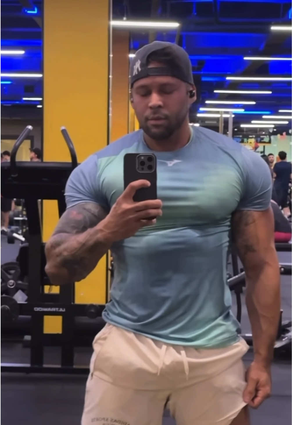 @only big muscles here