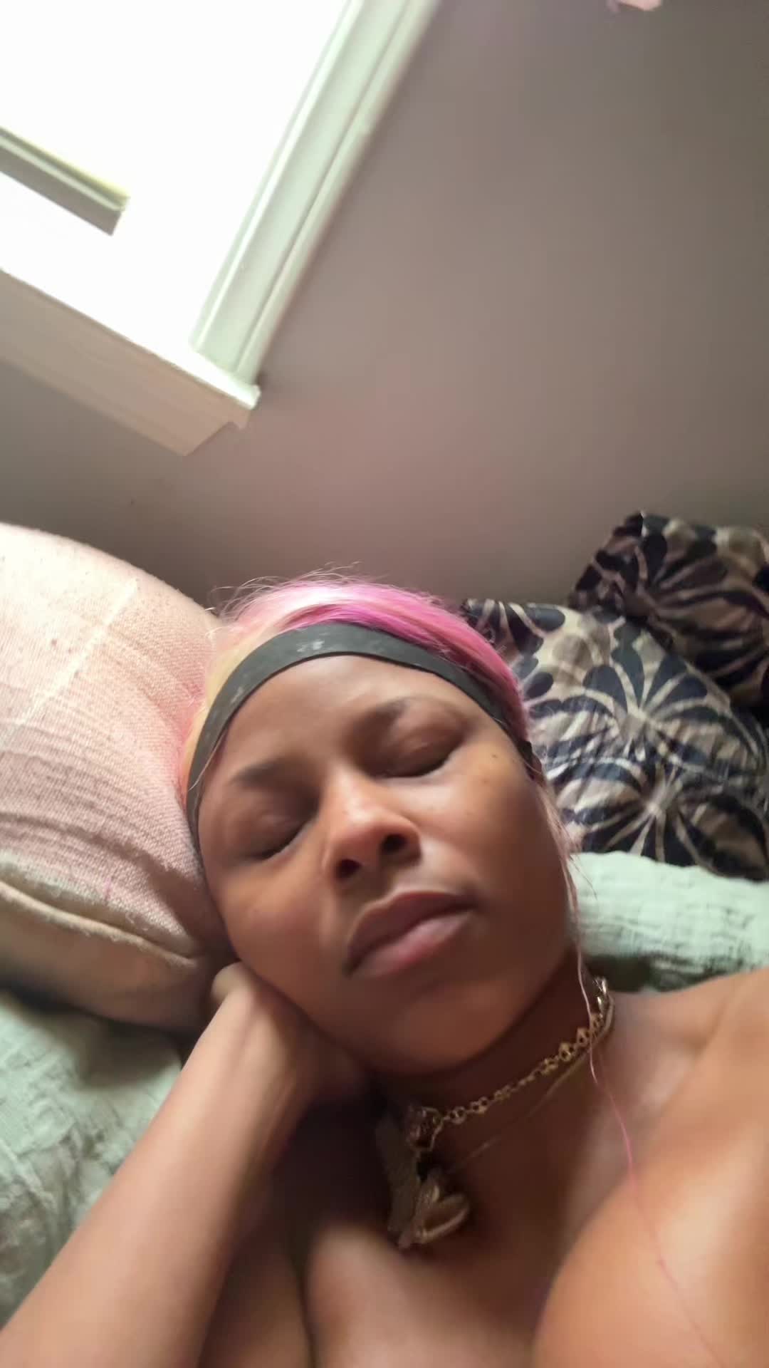 @Lay Luscious