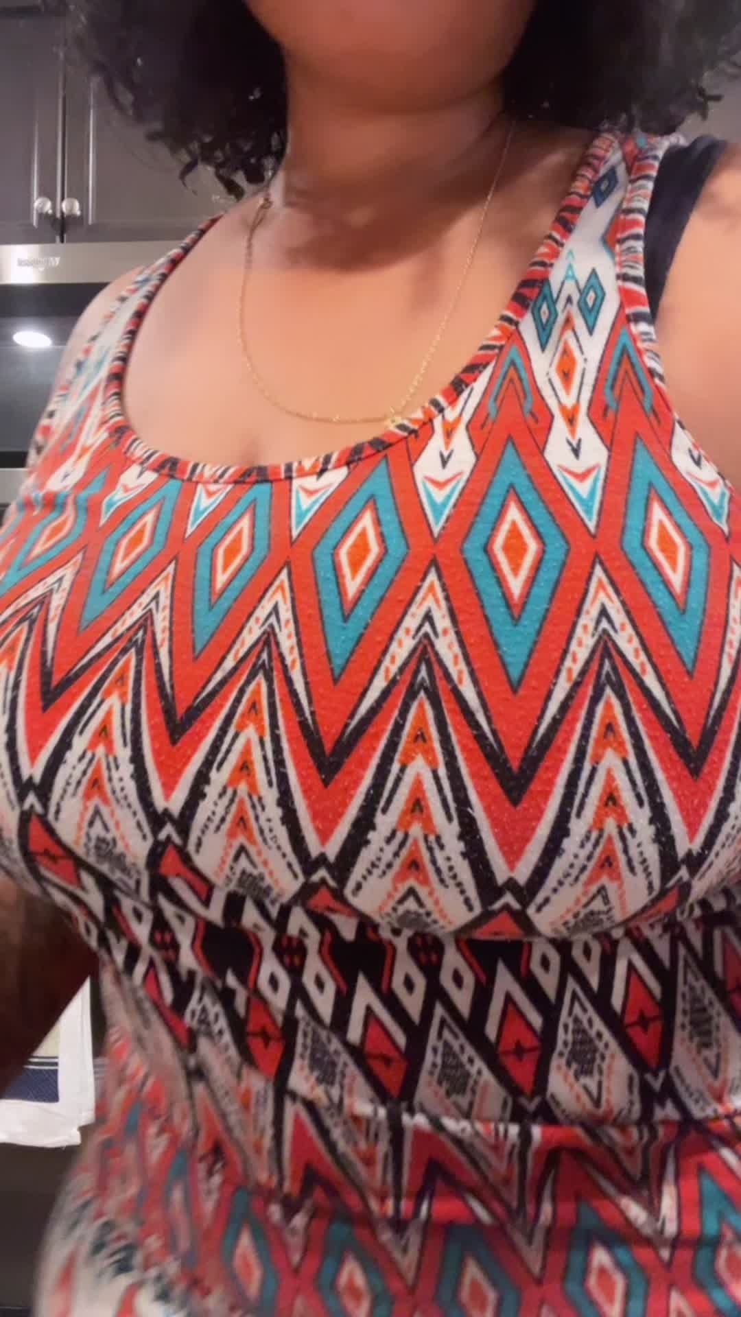 @raesjunkdrawer
