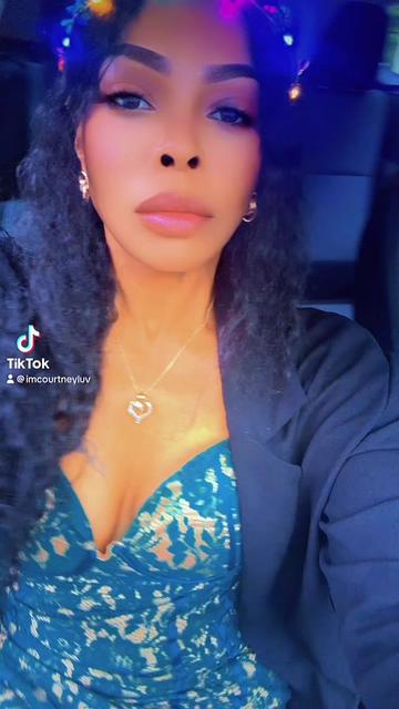 @imcourtneyluv 🌈♒️