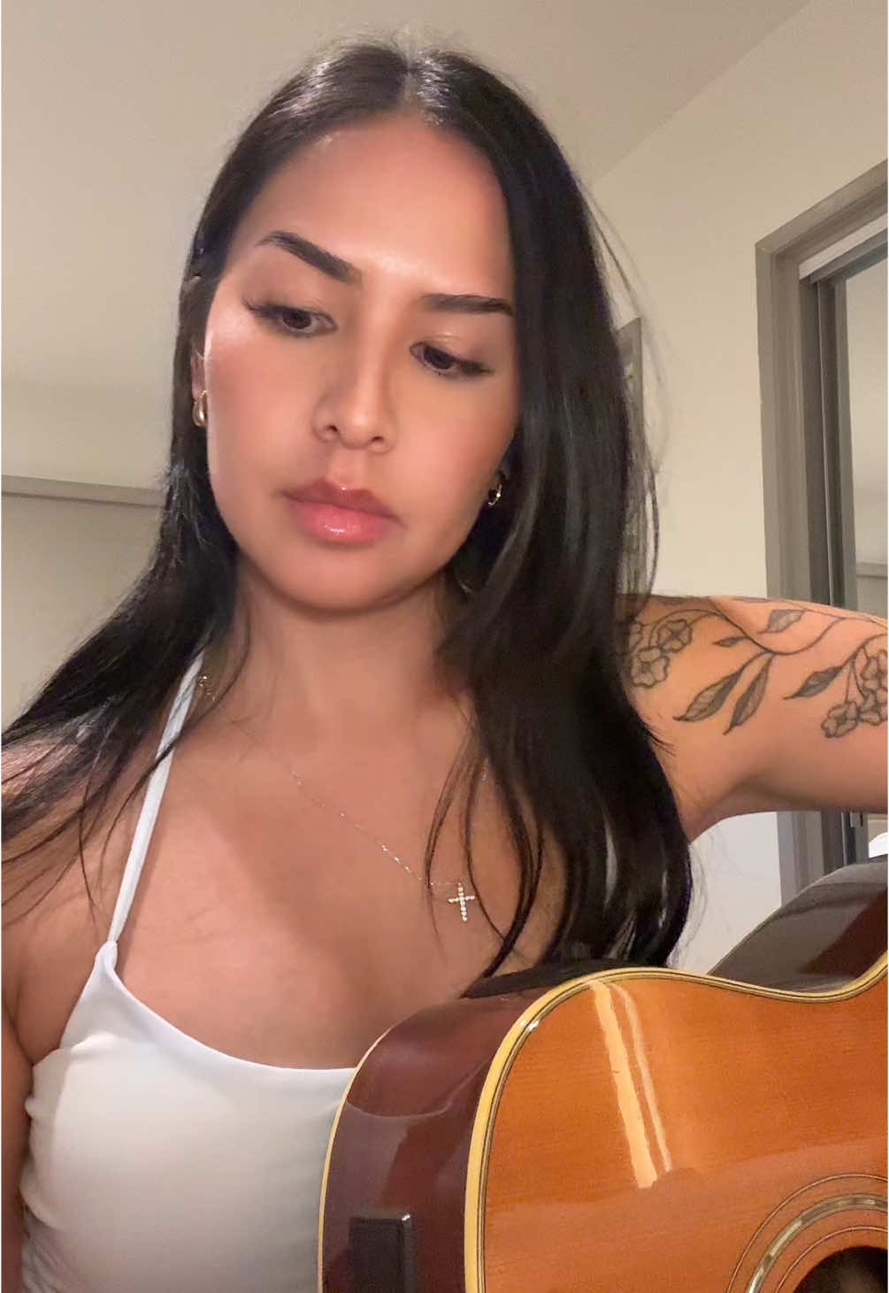 @😚