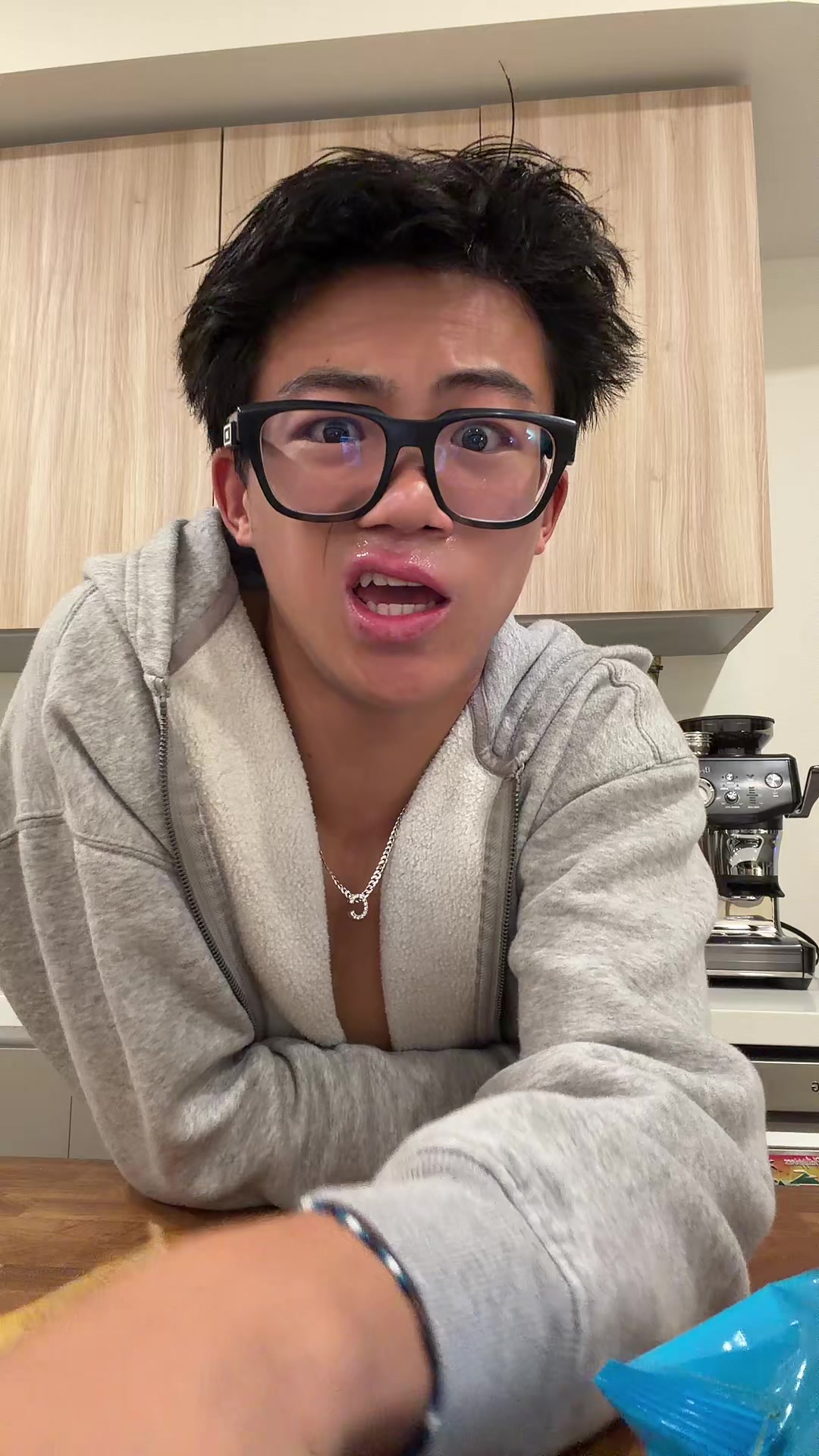 @Christian Chan