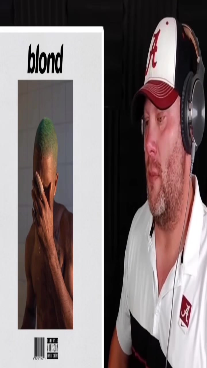 @⃟