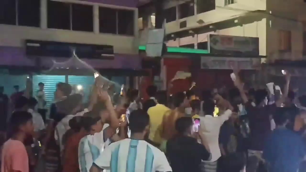 @Sourav<3🥂🚩
