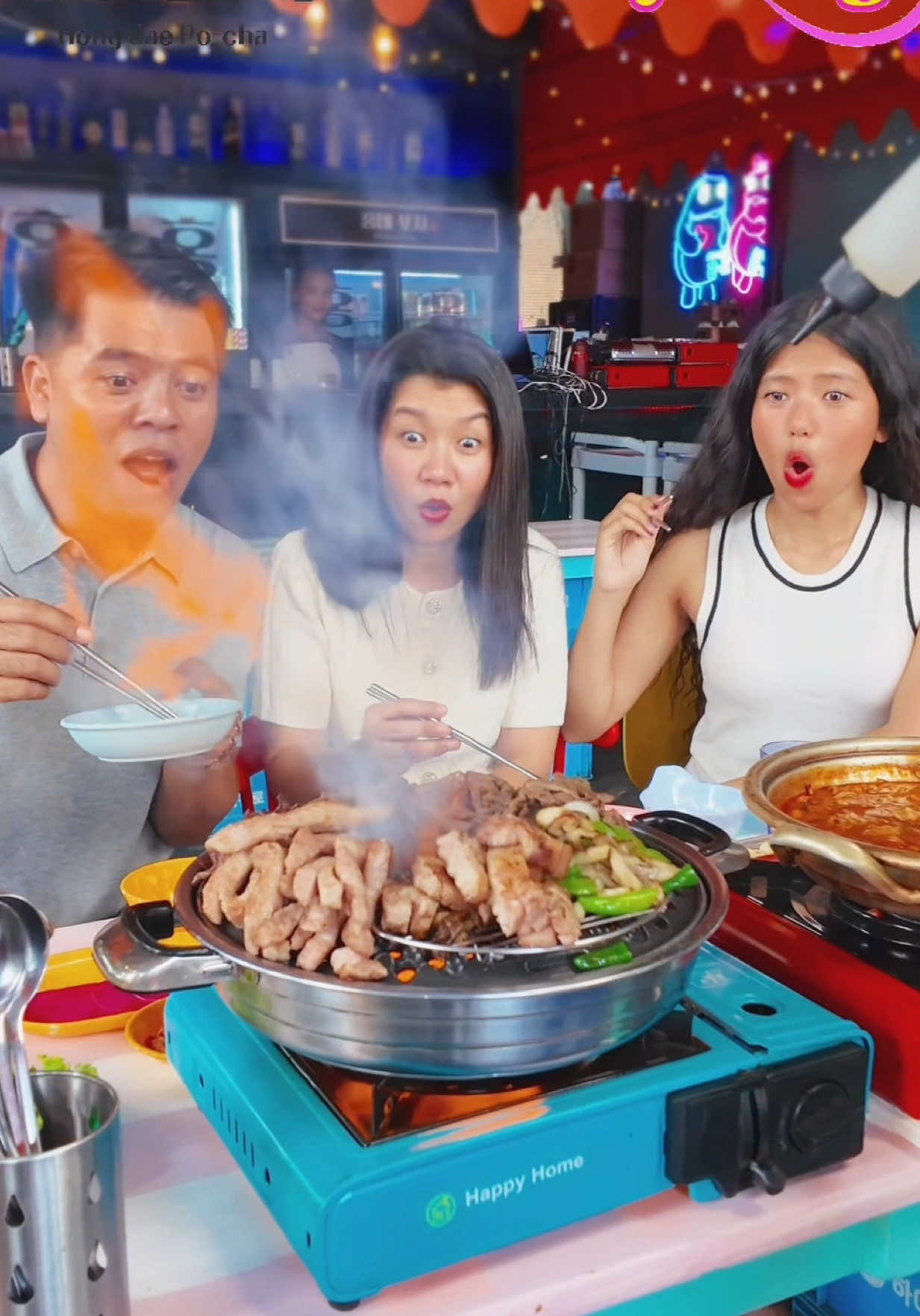 @Htoo Pyae Vlogs