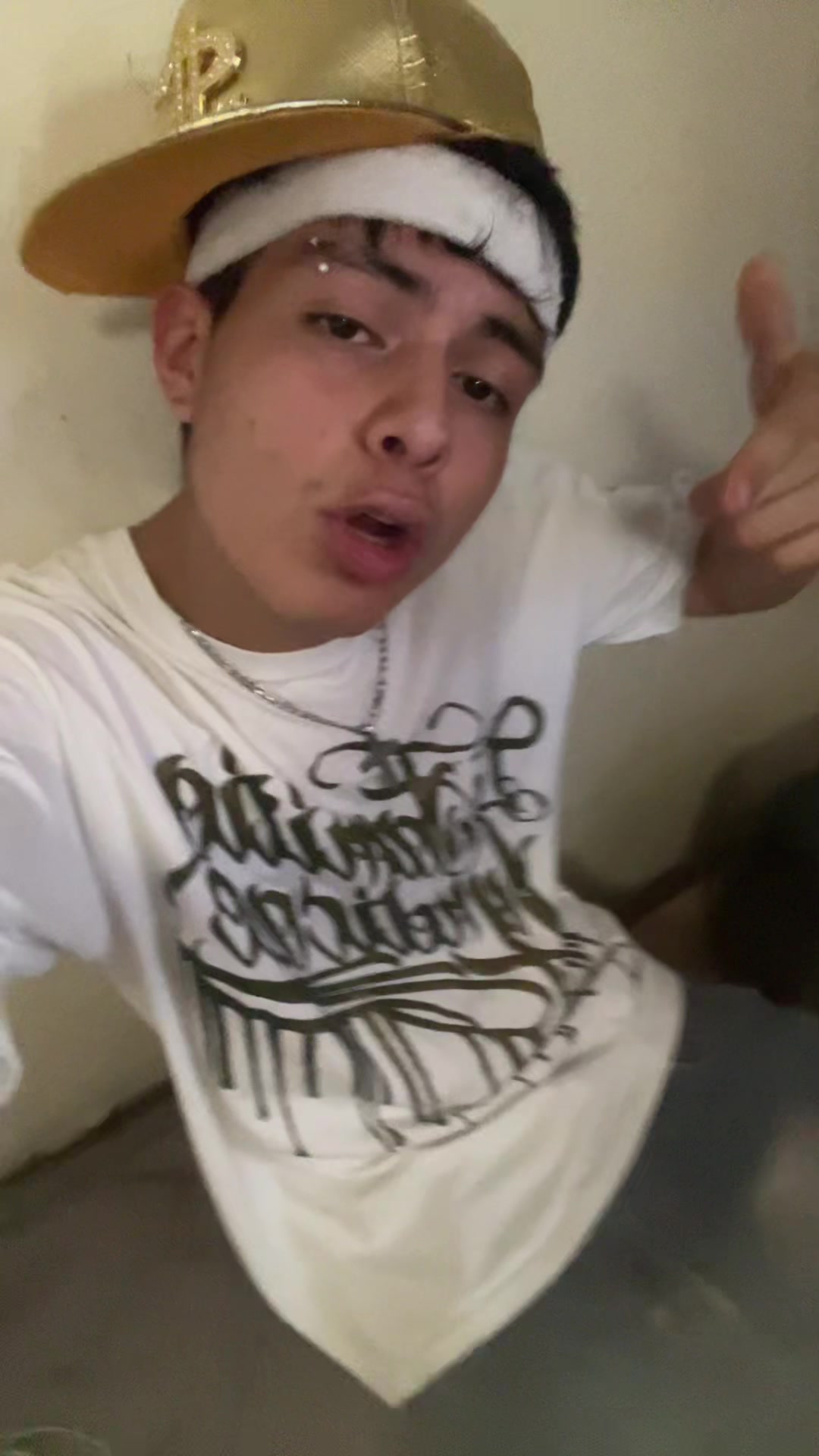 @Alezz_jxx