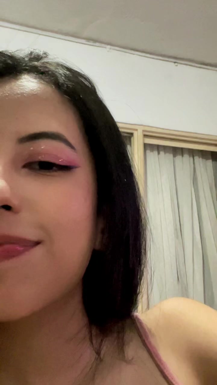 @connie⁷