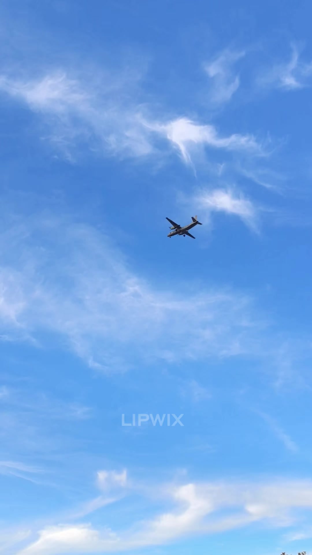 @𝐋𝐈𝐏𝐖𝐈𝐗