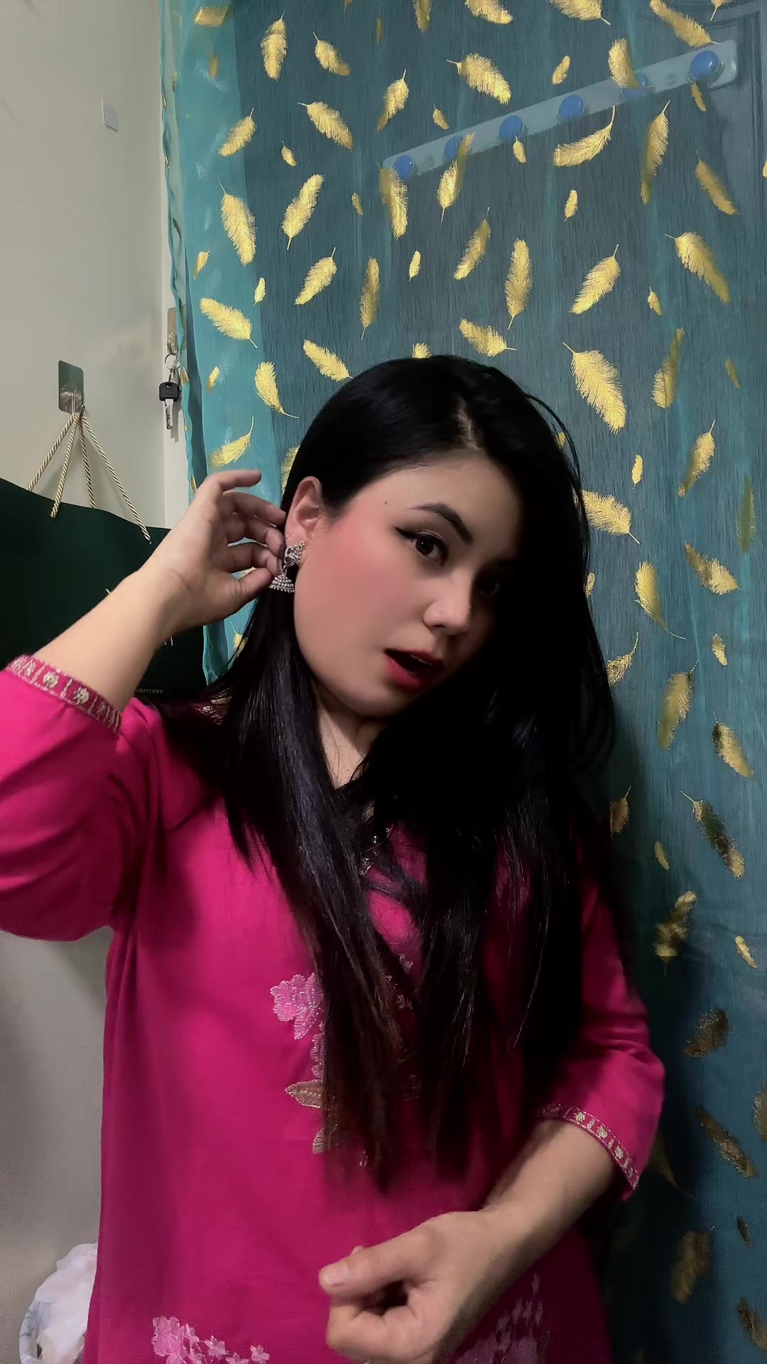 @Dipti❤️🫶🧿