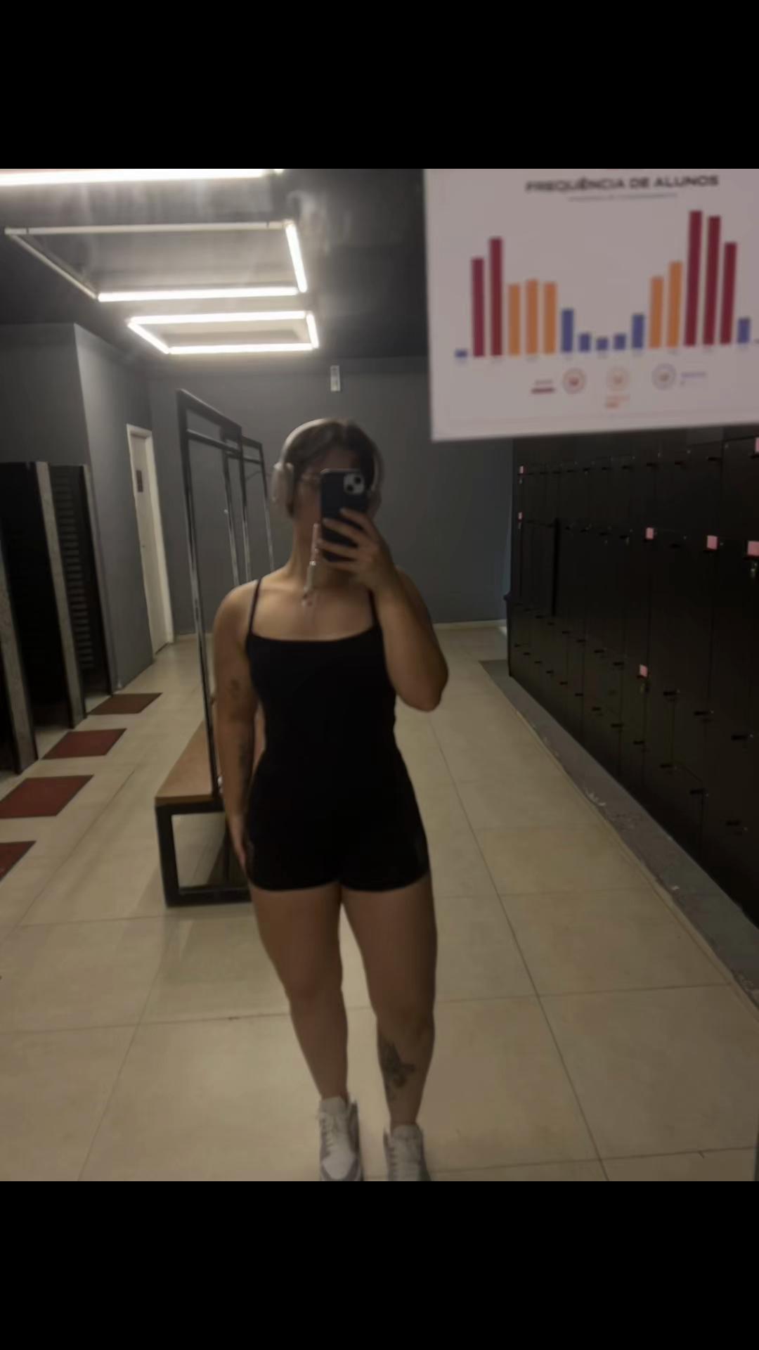 @Bibi