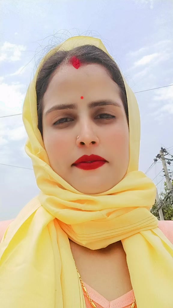 @DiMpLe QuEeN..❤️👰