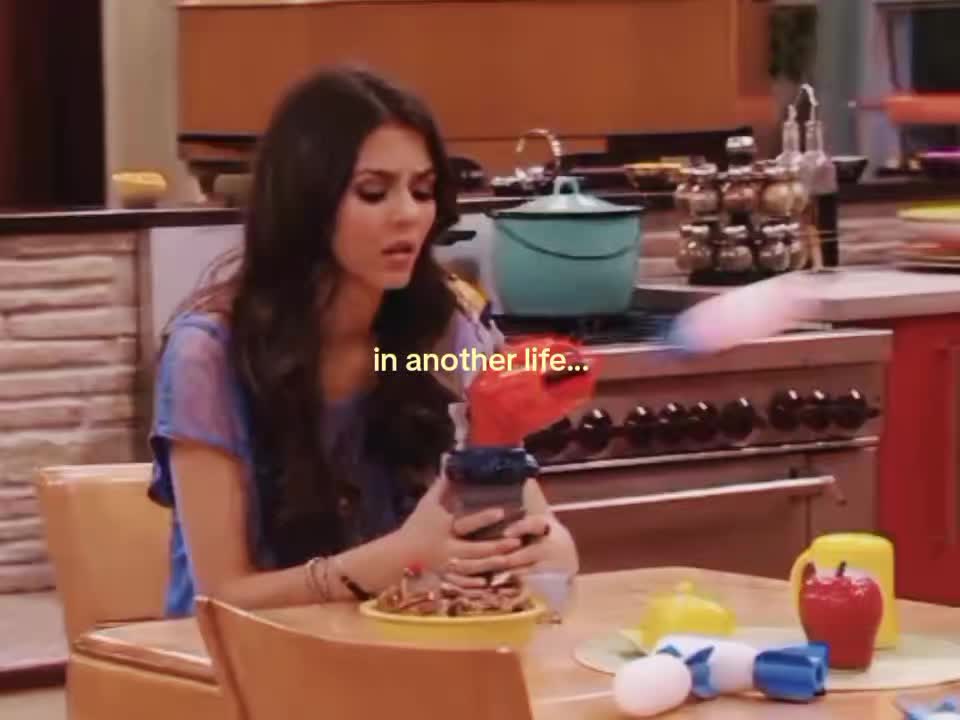 @♪