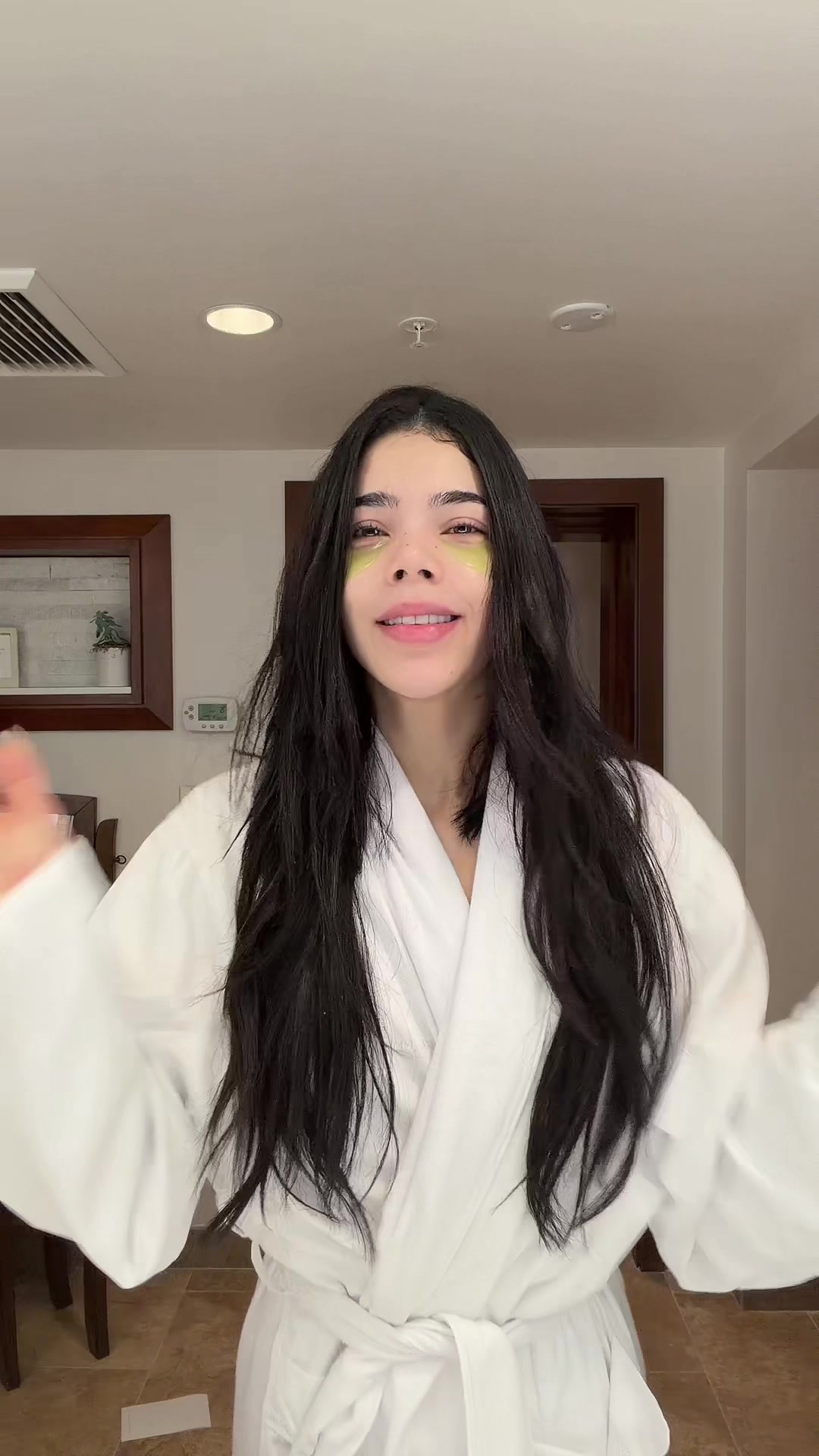 @KeniaOs