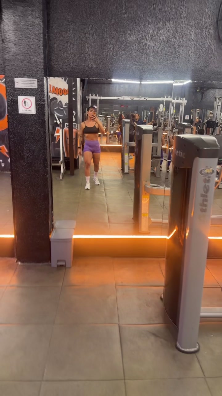 @Raquel Bombardeli