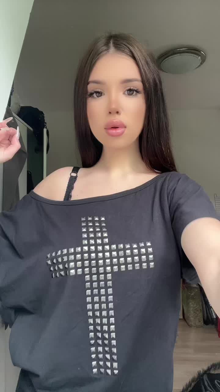 @ellischna