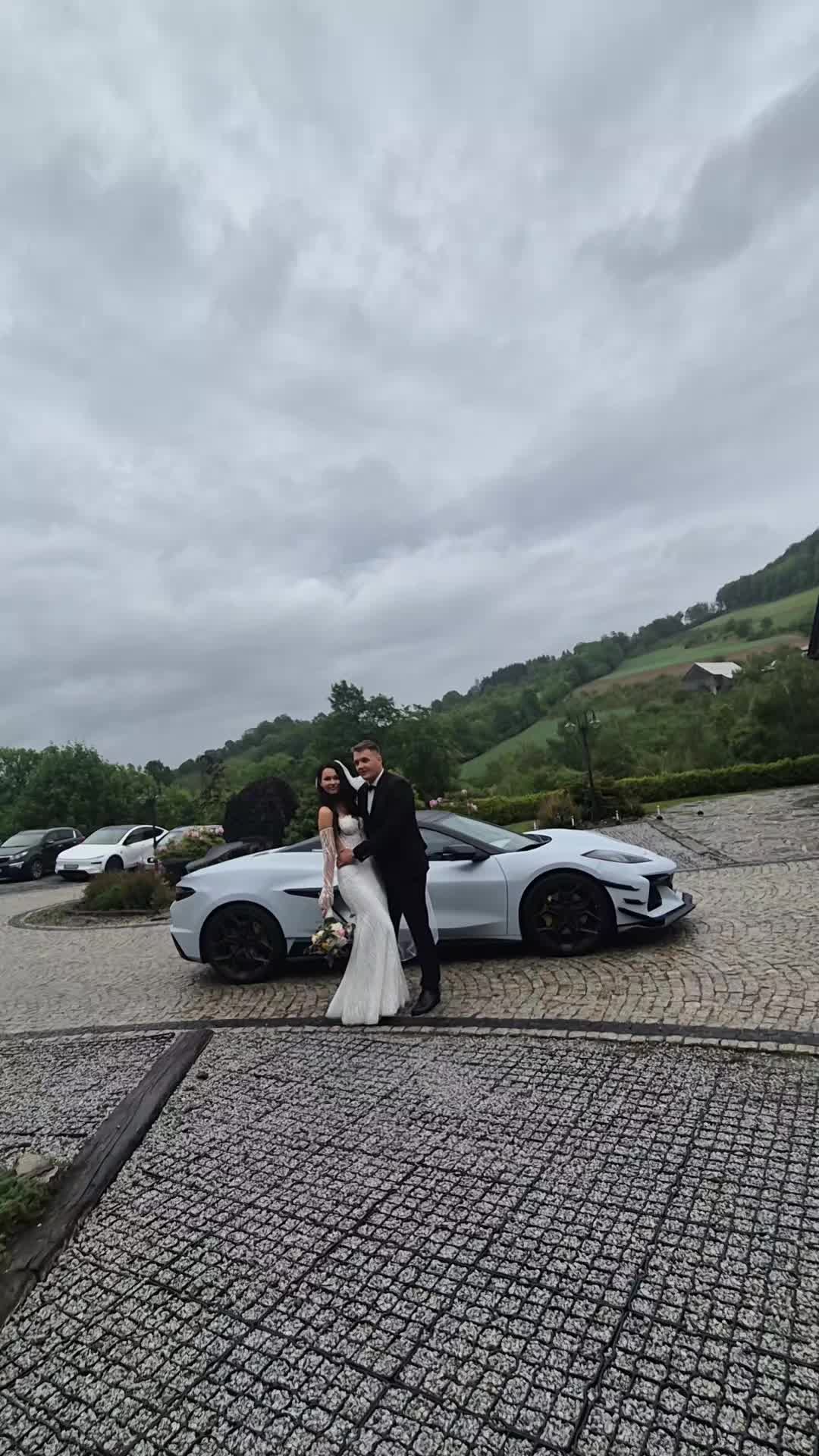 @Golden Cars