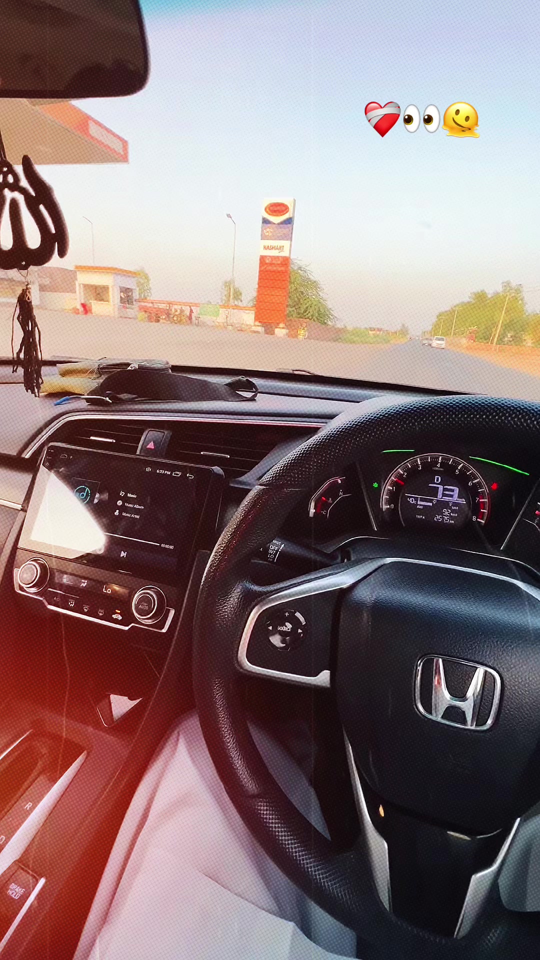@🥂شہباز___راجپوت💸