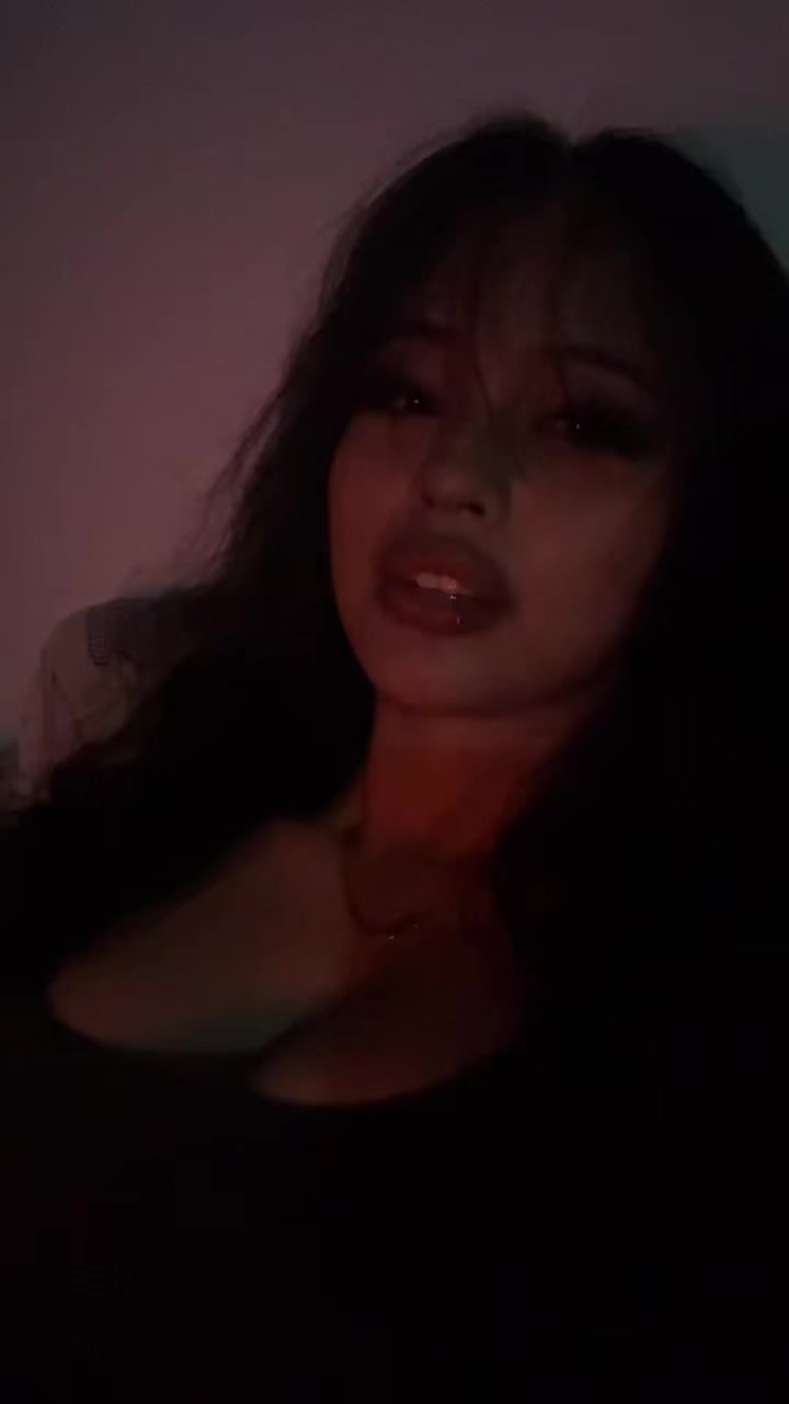 @️