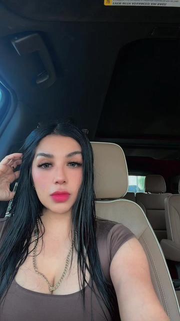 @Angie macias