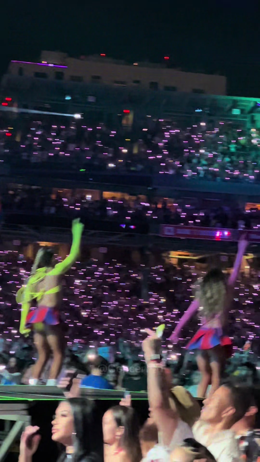 @Concert4D