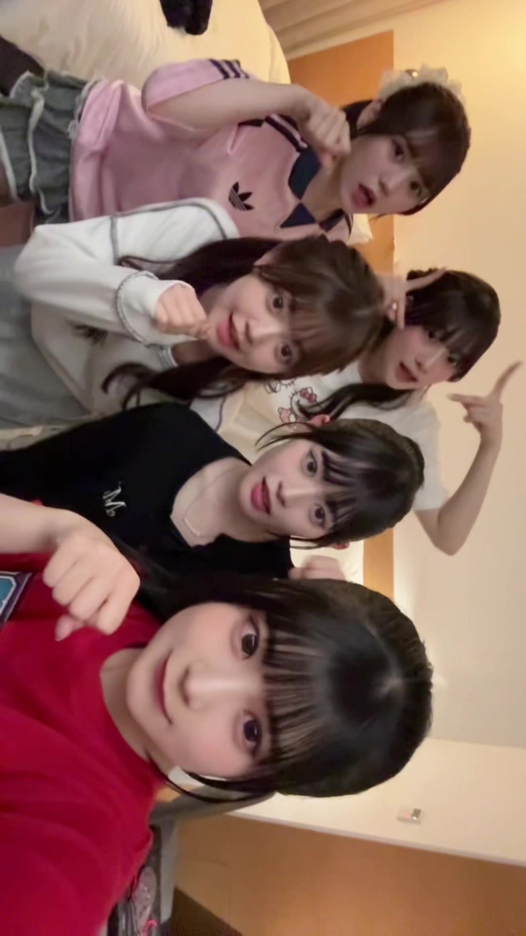 @小森瑠々(こもりるる)