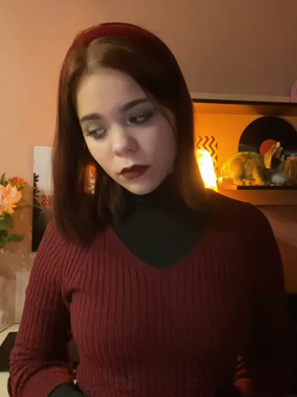 @Упырина