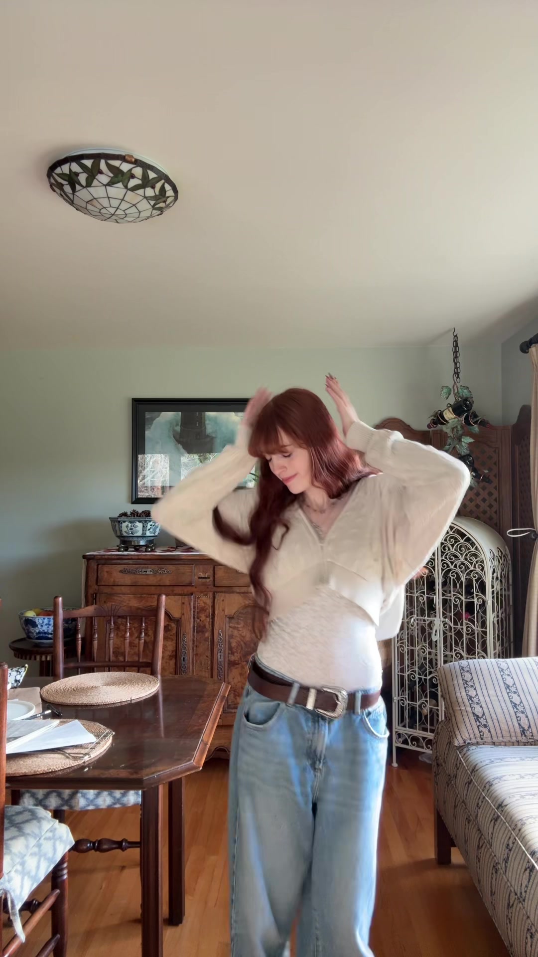 @Ella