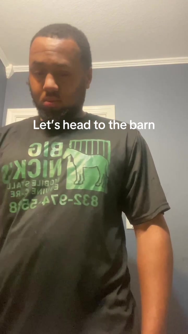 @cowboynick_