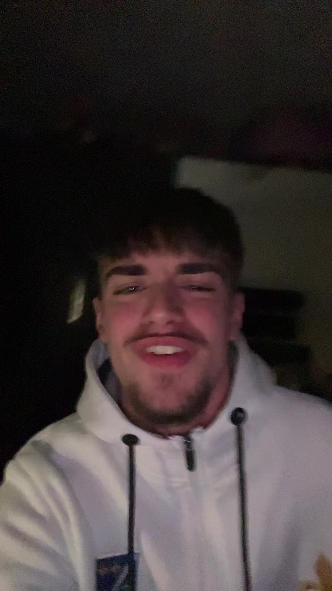 @EdoMedo🐻🇧🇦