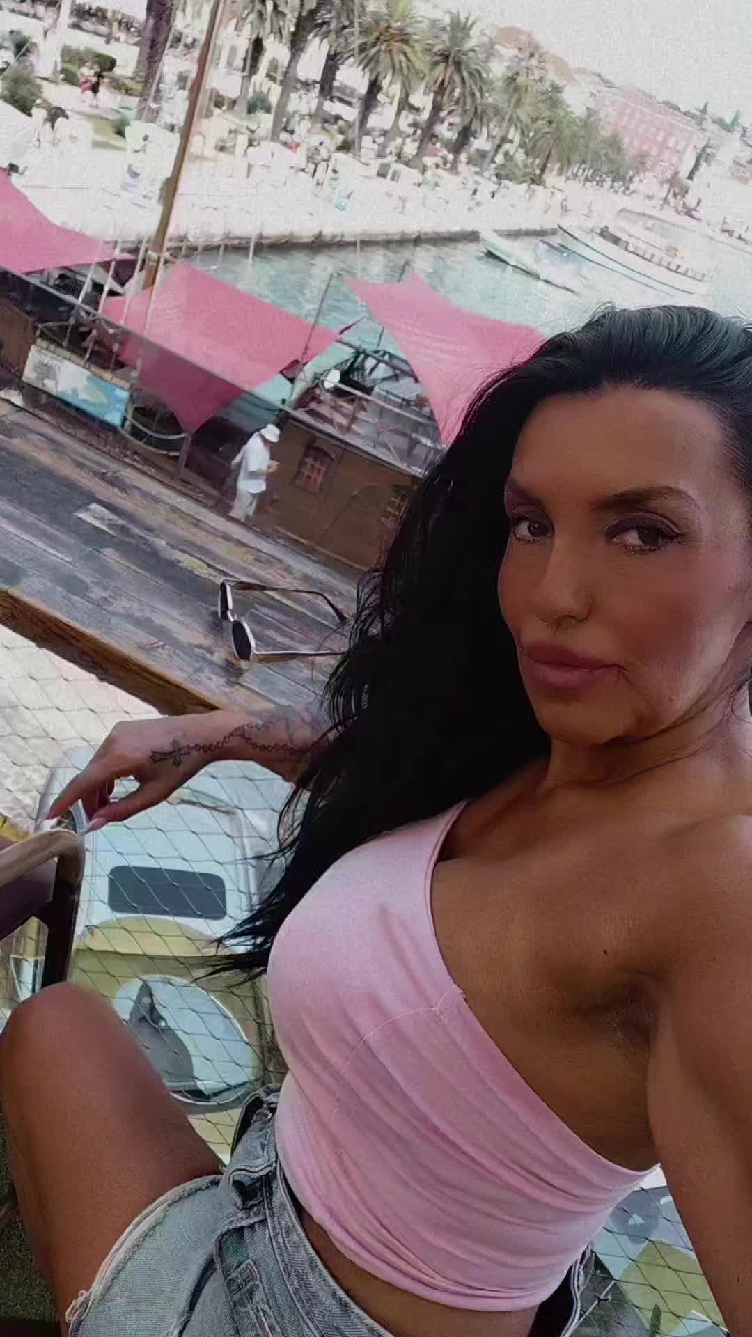 @Ines Petrić- Reality star💫
