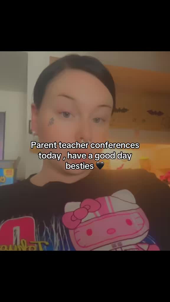 @MummyMonicasCoven