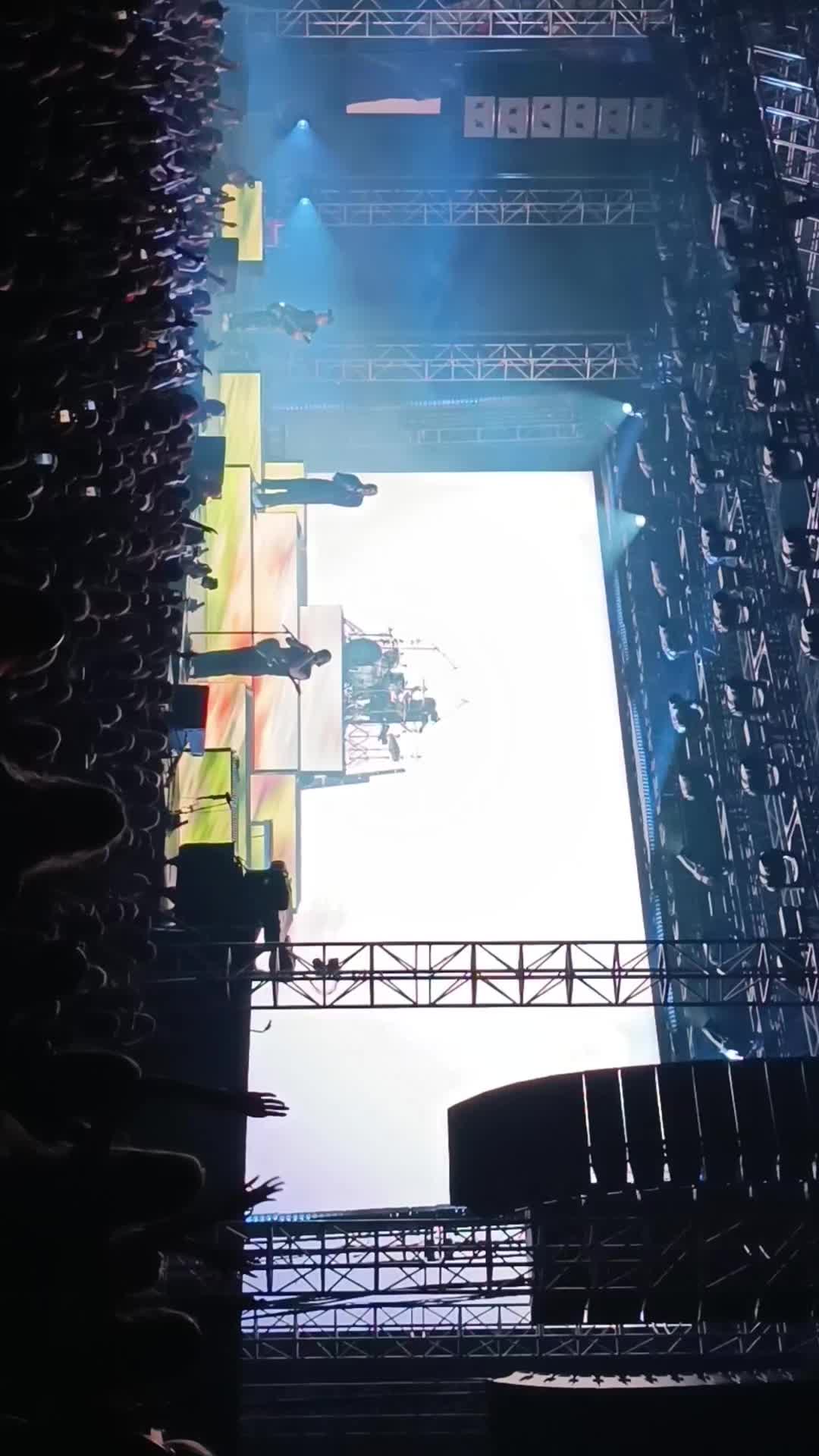 @Листя 🕴️ 🇺🇦
