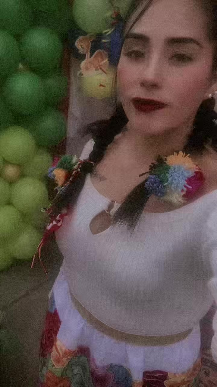 @EstefanyAquije