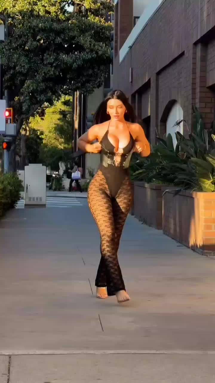 @mujereexoticas