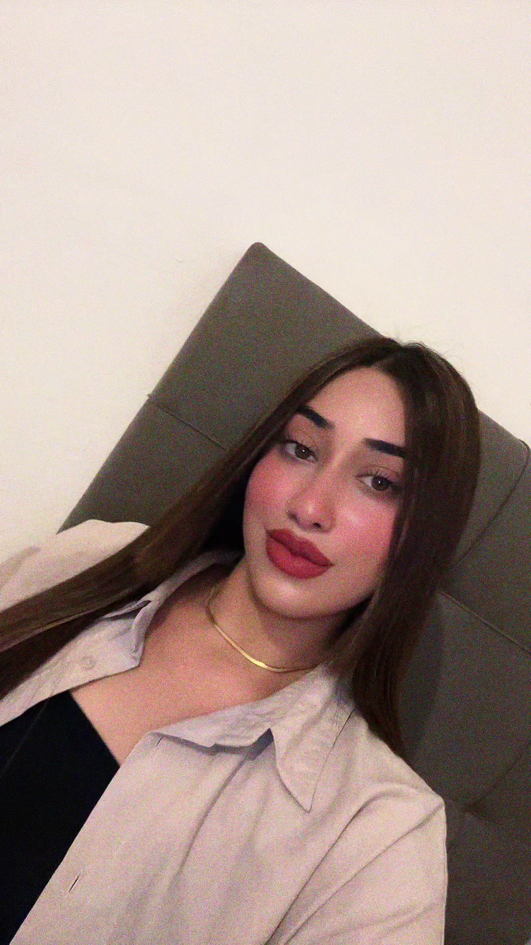 @𝓜𝓲𝓷𝓪 🎀