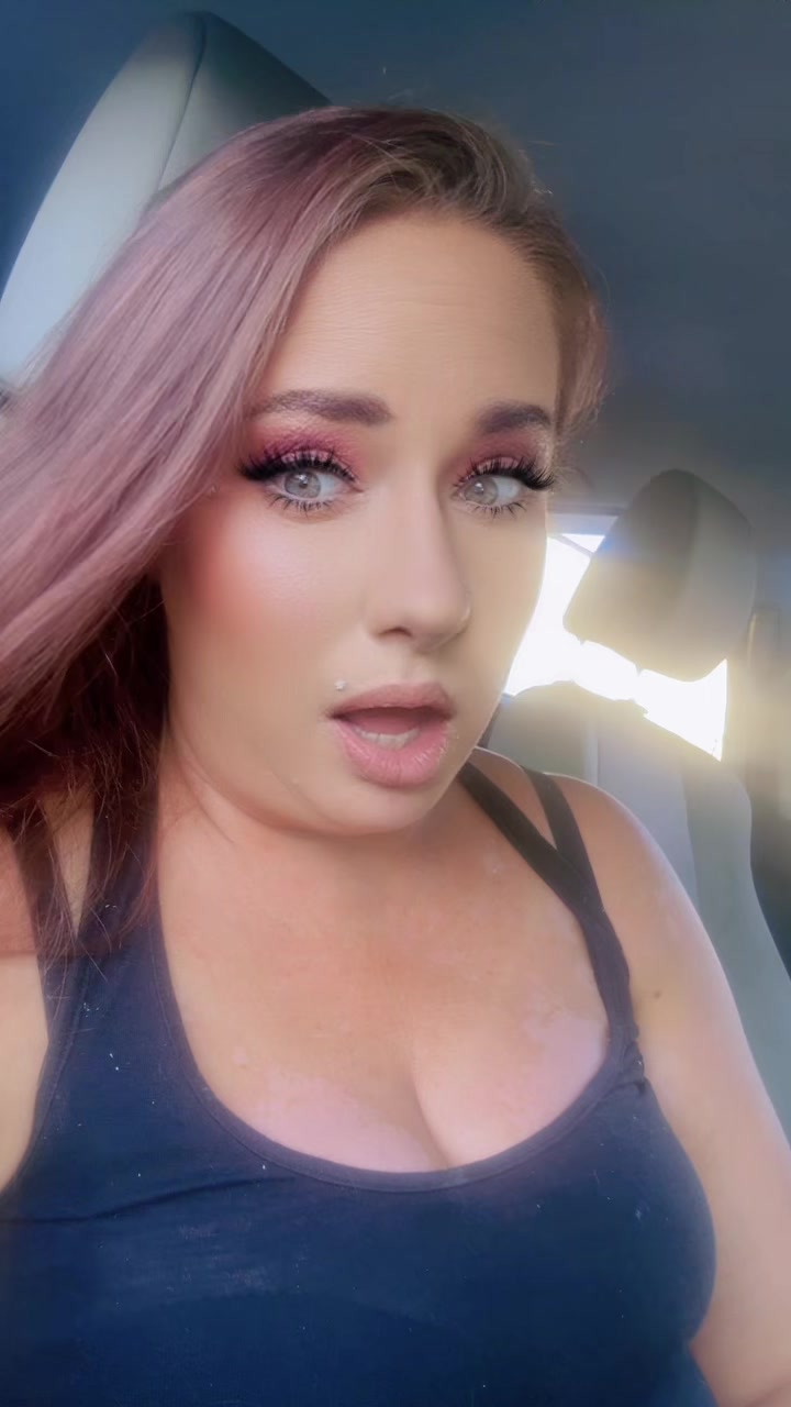 @Danigurl