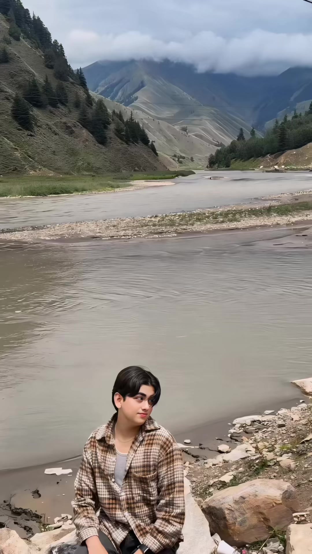 @𝙃𝙚: 𝘼 𝙒𝙊𝙇𝙁 🐺🥵