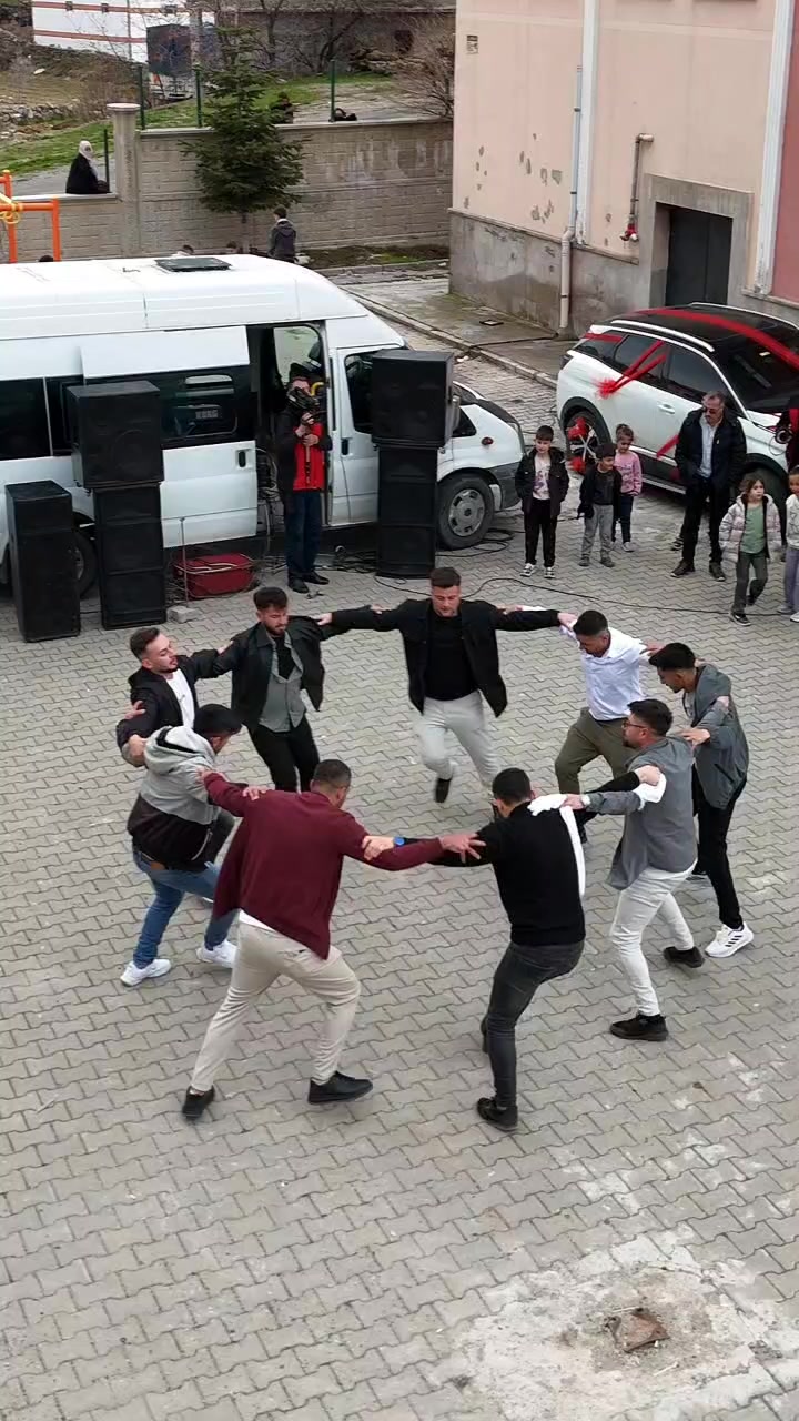 @Aslan & Medıa 5050