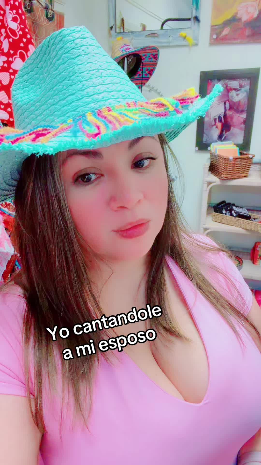 @Van Essa 💋