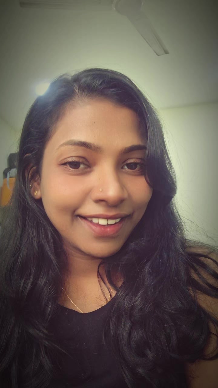 @anna mariya 🥰