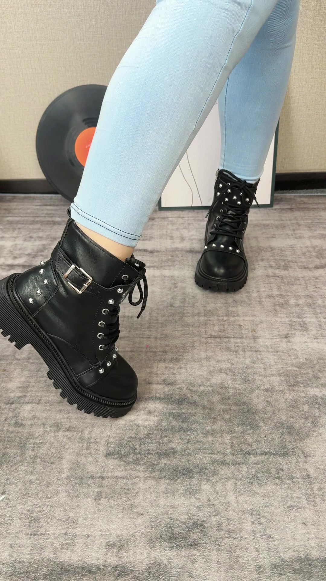 @Monica_fashion