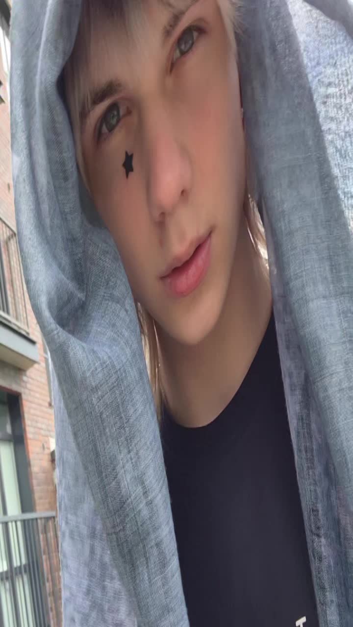 @цуруи