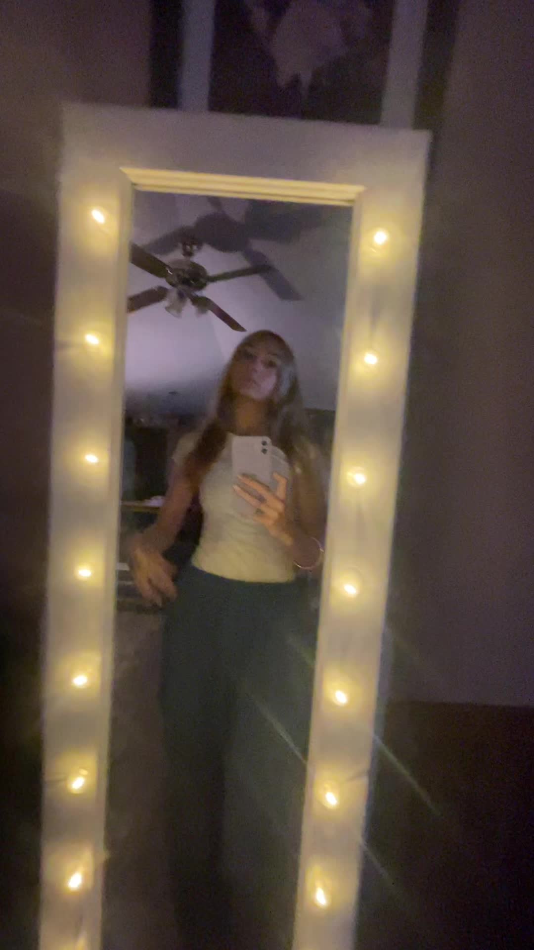 @💗🤍💋Sarah💗🤍💋