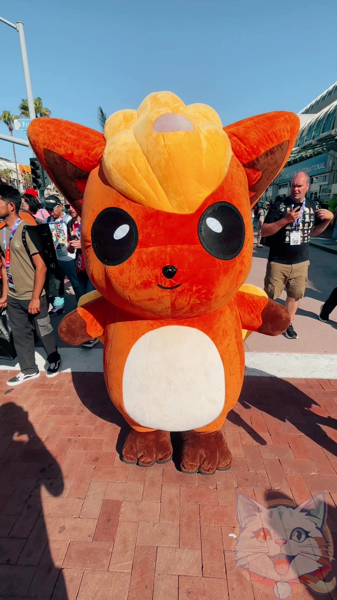 @CONS AND COSPLAY