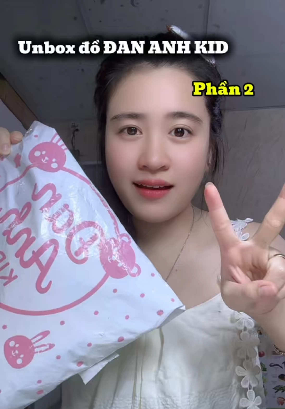 @Ngọc Ngọc- Mẹ 2 c&ocirc;ng ch&uacute;a