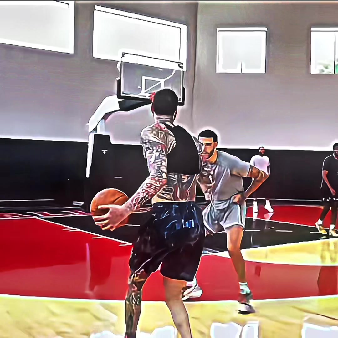 @LaMelo Ball