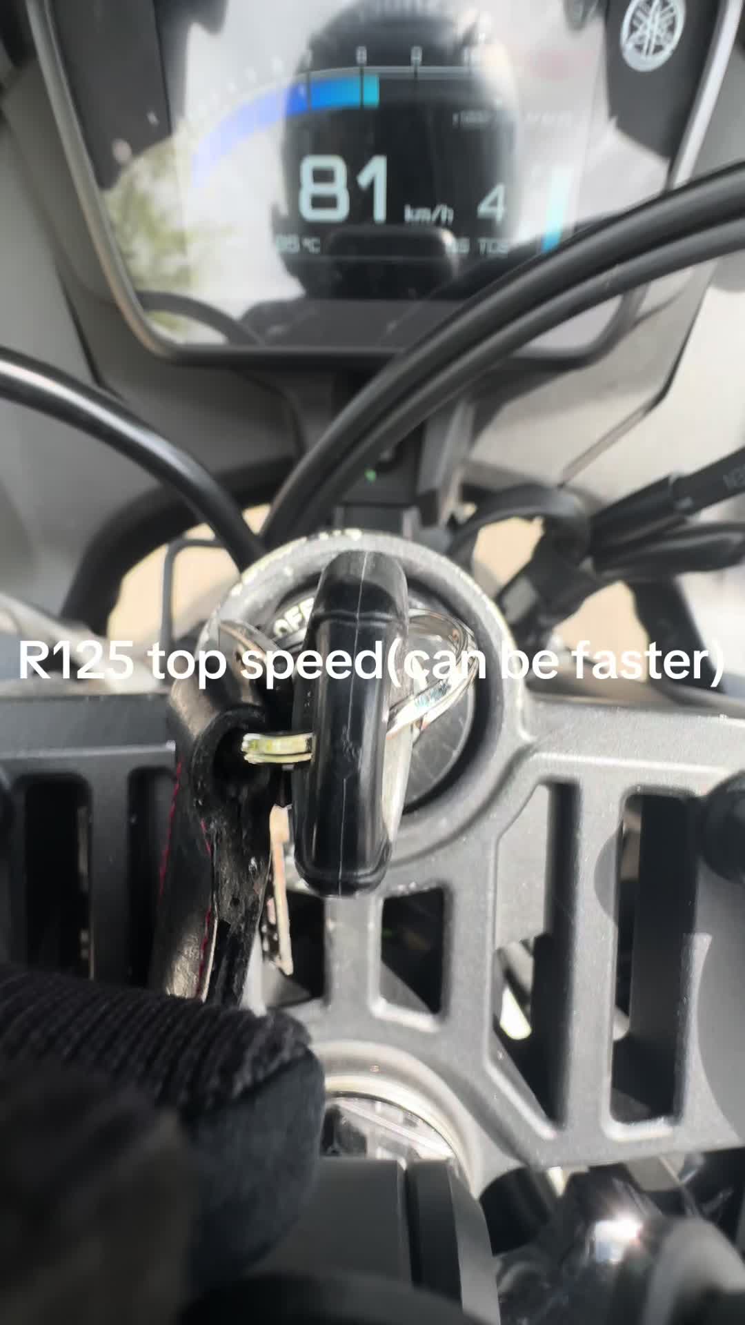 @motoyzfr