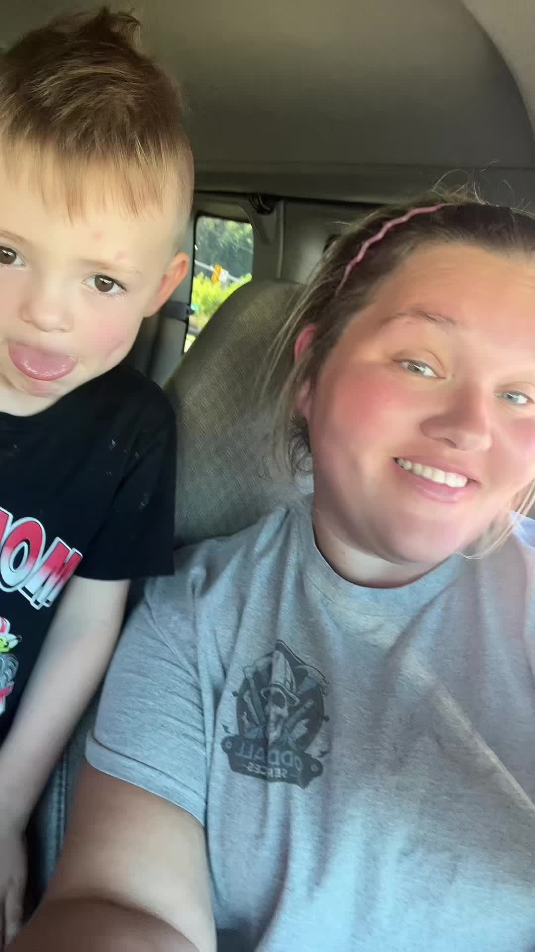 @dayinthelifeof10kids
