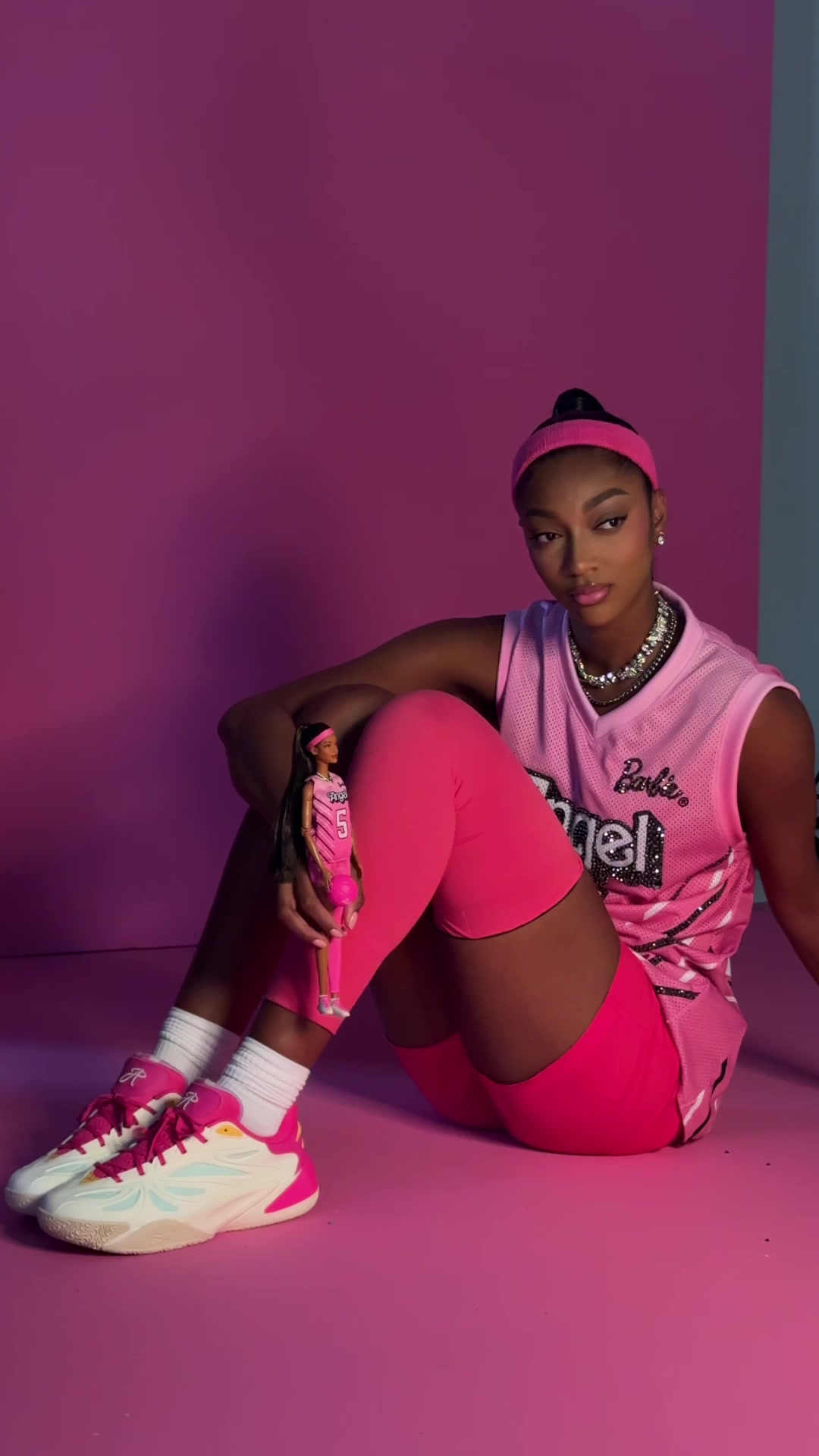 @Reebok
