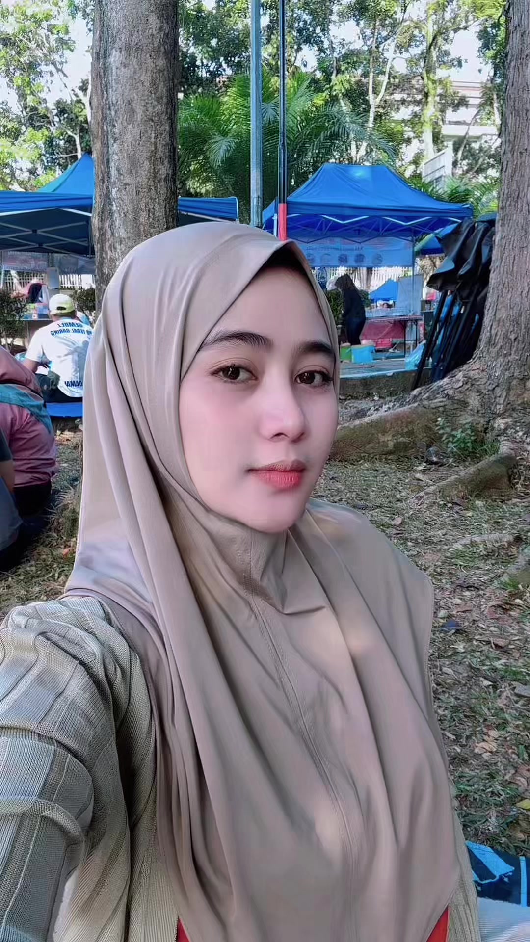 @Hajah_S